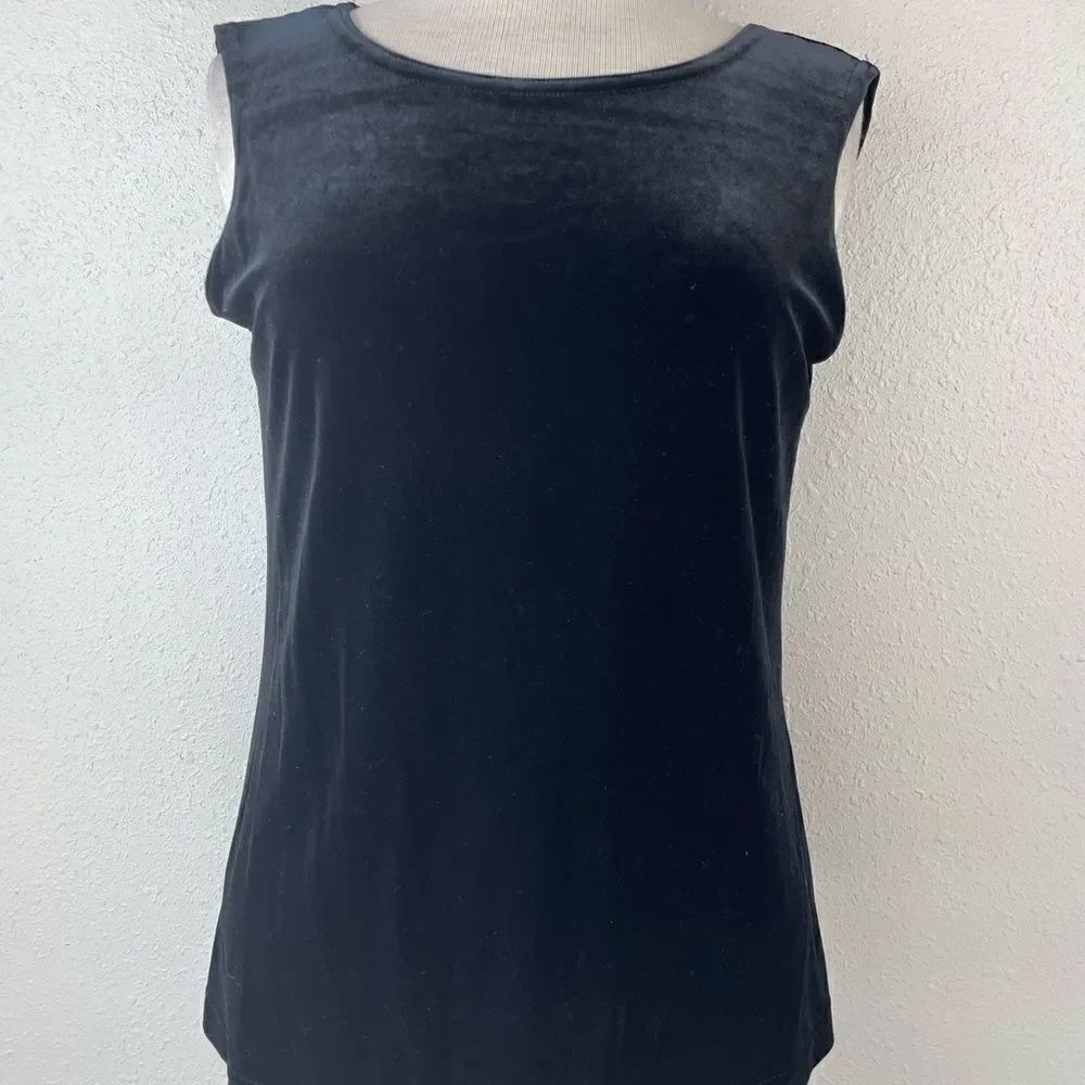 EUC Miles K. By Ronda Womens Black Velour Top Size 10